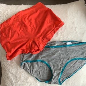 Smart wool women’s underwear Small 2 pair
